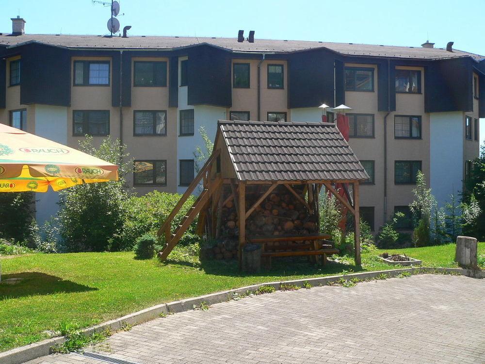 Hotel Villa Siesta Високе-Татри Экстерьер фото