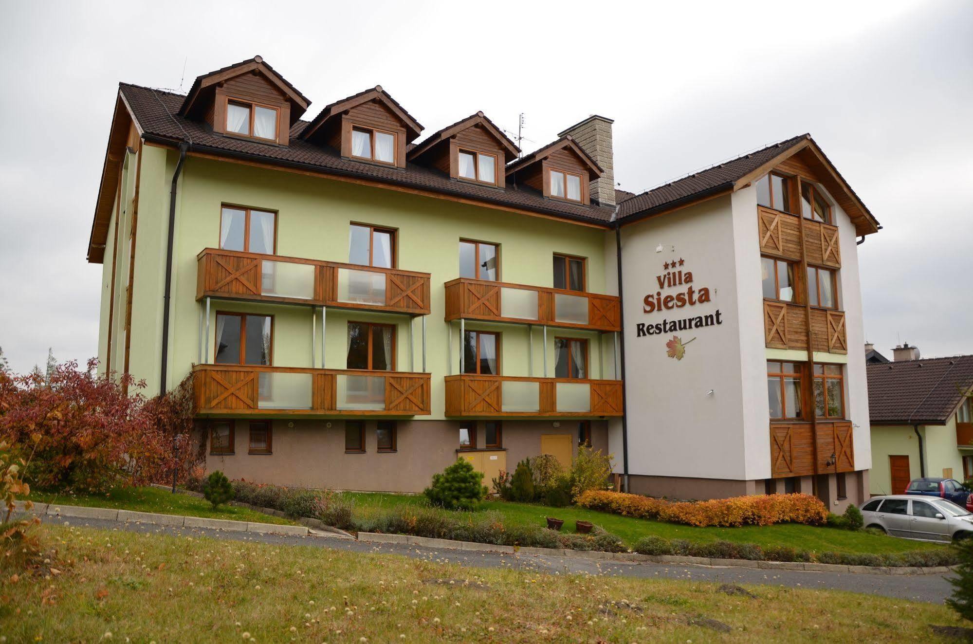 Hotel Villa Siesta Високе-Татри Экстерьер фото